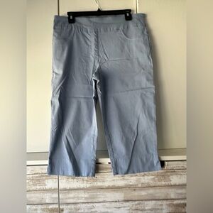 💙 Ruby Rd Light Blue Pull-On Cropped Pants Size 16 Stretch Casual